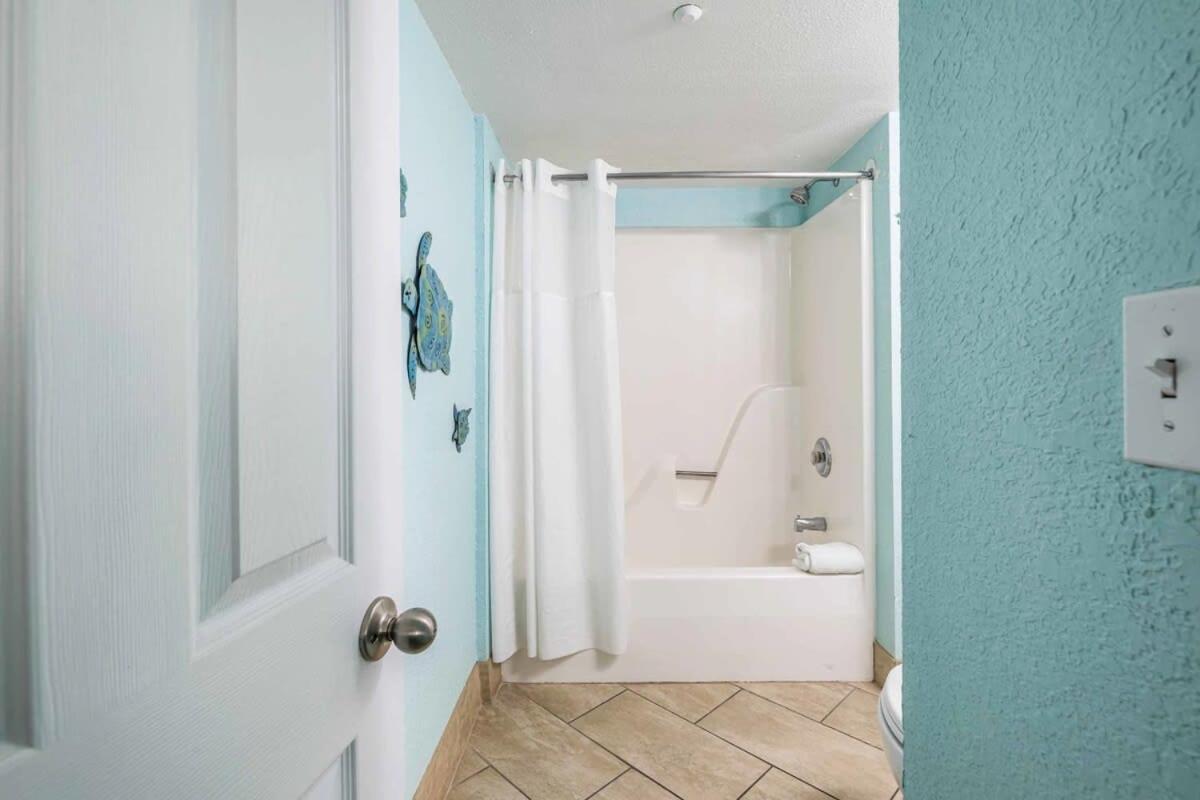 Tortuga Suite At Sunrise Suites Resort - Heated Pool, Hot Tub & Free Parking キーウェスト エクステリア 写真