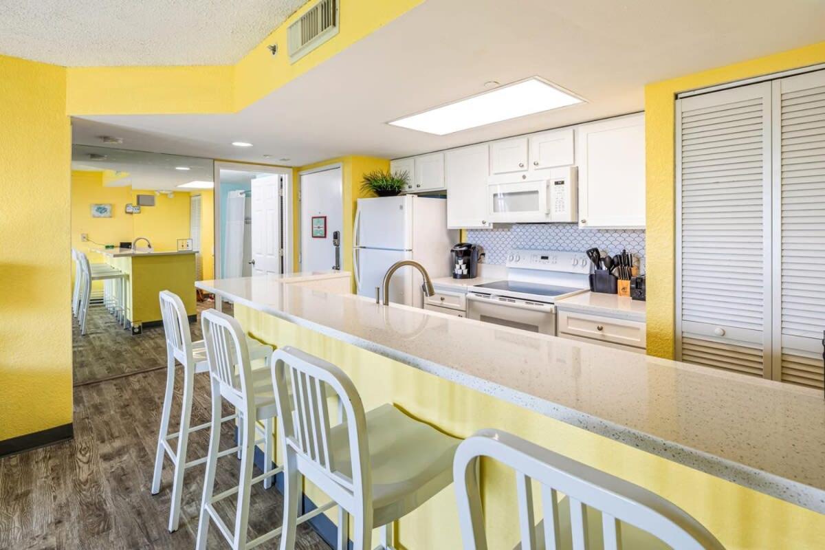 Tortuga Suite At Sunrise Suites Resort - Heated Pool, Hot Tub & Free Parking キーウェスト エクステリア 写真